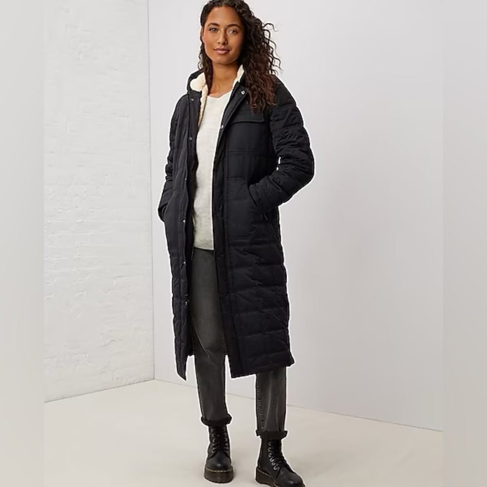 UpWest Brand new  Maxi Puffer Jacket black NWT XL